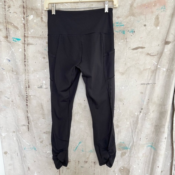 Lululemon Seek the Heat Crop Leggings - Picture 4 of 6